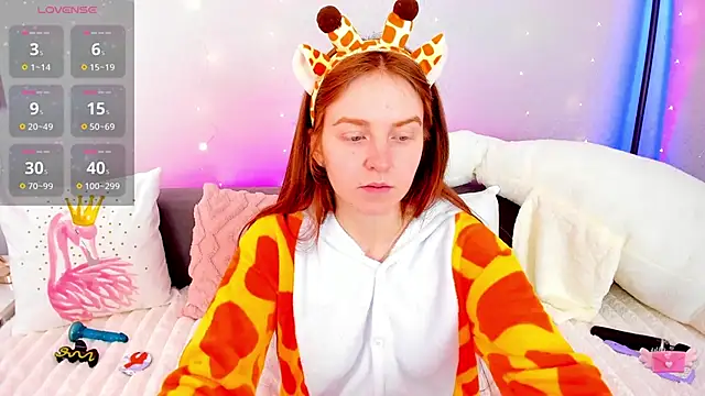 Evarey  online show from 02/03/26, 06:51