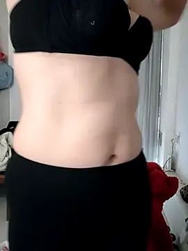 nini10052025 online show from 12/16/25, 03:55