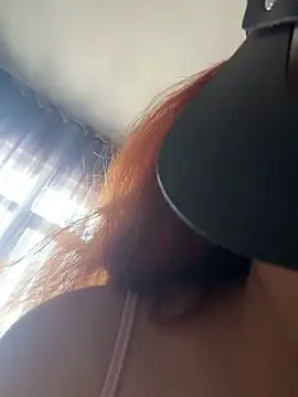 Snapshot of Teengirlmiaa chatting on 02/28/26, 10:27 Teengirlmiaa online show from 02/28/26, 10:27