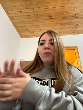 kattee adams online show from 10/13/25, 07:03