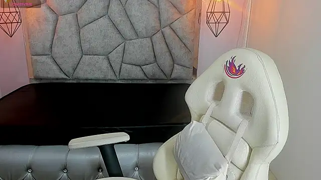 Snapshot of Addyy_02 chatting on 03/26/26, 07:19 Addyy 02 online show from 03/26/26, 07:19