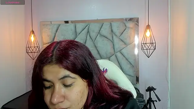 Snapshot of Addyy_02 chatting on 04/02/26, 04:48 Addyy 02 online show from 04/02/26, 04:48