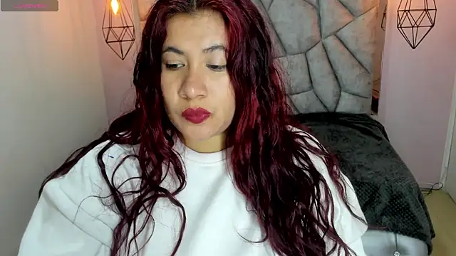 Snapshot of Addyy_02 chatting on 04/15/26, 07:10 Addyy 02 online show from 04/15/26, 07:10