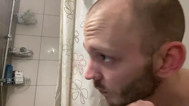 Snapshot of MolleDolle chatting on 03/18/26, 08:56 MolleDolle online show from 03/18/26, 08:56