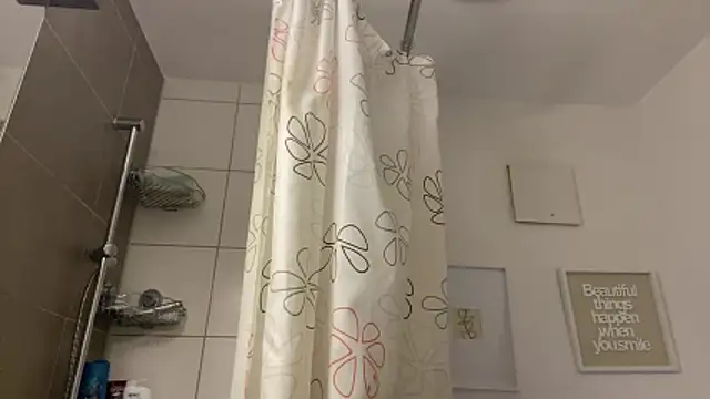 Snapshot of MolleDolle chatting on 03/21/26, 06:55 MolleDolle online show from 03/21/26, 06:55