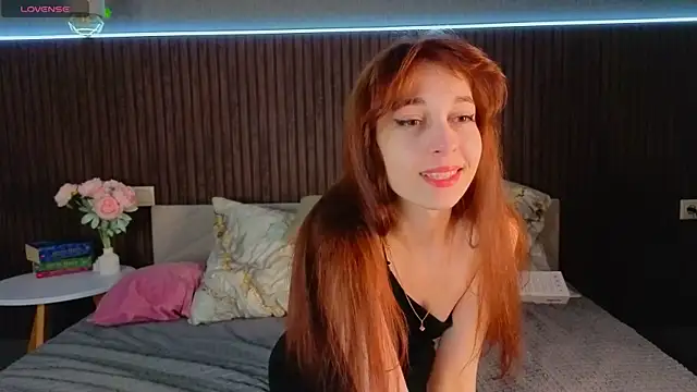 Snapshot of kitsun_ne chatting on 11/16/25, 08:25 kitsun ne online show from 11/16/25, 08:25