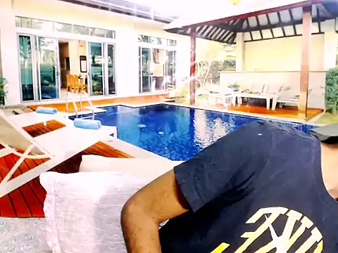 Snapshot of IndianMagicMike chatting on 11/23/25, 03:45 IndianMagicMike online show from 11/23/25, 03:45