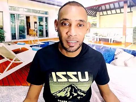 Snapshot of IndianMagicMike chatting on 11/29/25, 04:43 IndianMagicMike online show from 11/29/25, 04:43