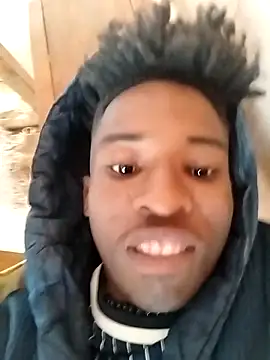 Snapshot of Dedon16 chatting on 02/15/26, 10:14 Dedon16 online show from 02/15/26, 10:14