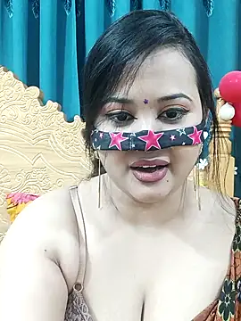 Beauty Queen Soniya online show from 03/03/26, 01:01