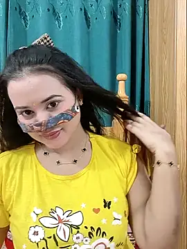 Beauty Queen Soniya online show from 05/28/26, 11:51