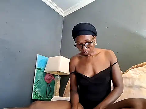 Snapshot of NaughtyCouga chatting on 02/17/26, 05:48 NaughtyCouga online show from 02/17/26, 05:48