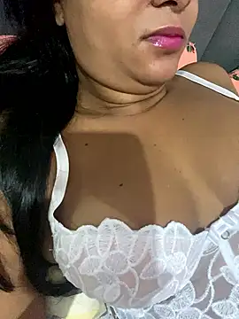 Snapshot of Brunamorenago chatting on 01/11/26, 11:15 Brunamorenago online show from 01/11/26, 11:15