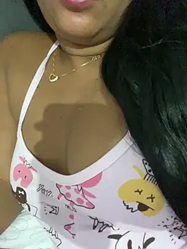 Snapshot of Brunamorenago chatting on 03/27/26, 11:59 Brunamorenago online show from 03/27/26, 11:59