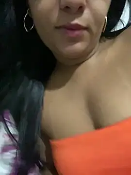 Snapshot of Brunamorenago chatting on 04/04/26, 10:46 Brunamorenago online show from 04/04/26, 10:46