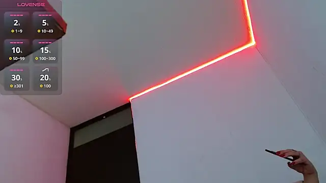 Snapshot of SeleneMore chatting on 11/02/25, 03:03 SeleneMore online show from 11/02/25, 03:03