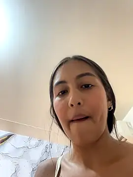 Luna star3 online show from 11/28/25, 07:05