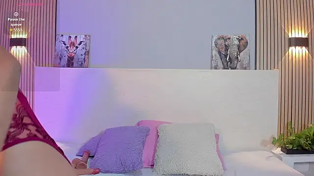 TianaGlow44 online show from 02/20/26, 11:11