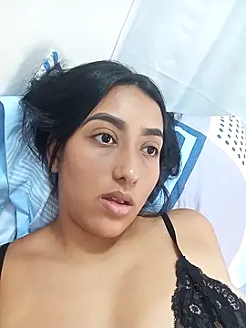 Snapshot of Queen_sofya chatting on 04/07/26, 04:18 Queen sofya online show from 04/07/26, 04:18