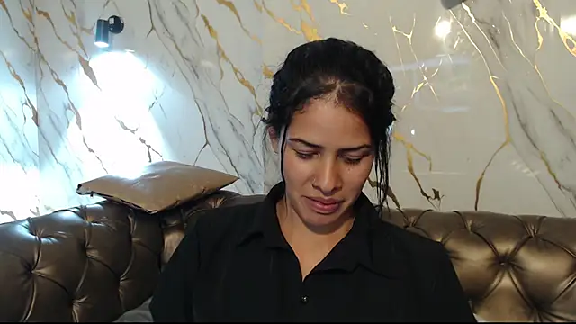 nairobi8 online show from 10/24/25, 09:55