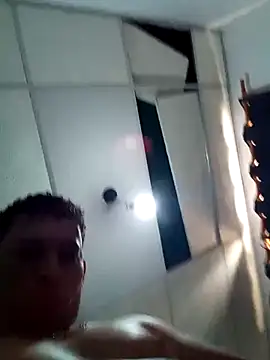 Snapshot of Dagor45 chatting on 10/07/25, 03:42 Dagor45 online show from 10/07/25, 03:42