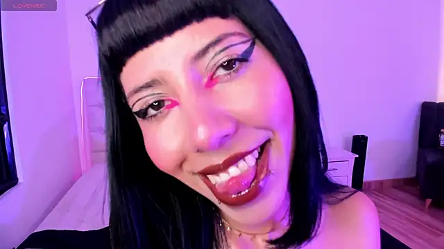 Nina fox 0691 online show from 06/02/26, 03:58
