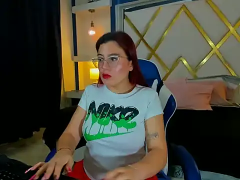 allison mc online show from 07/05/26, 03:34