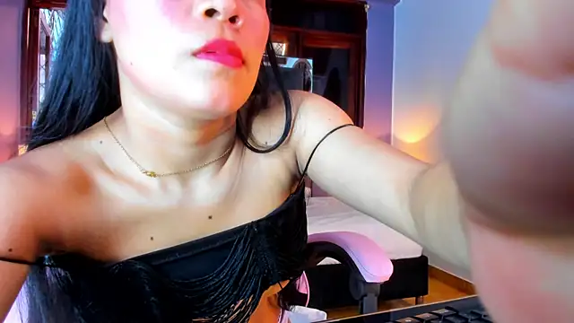 alissa  petite online show from 10/16/25, 11:44
