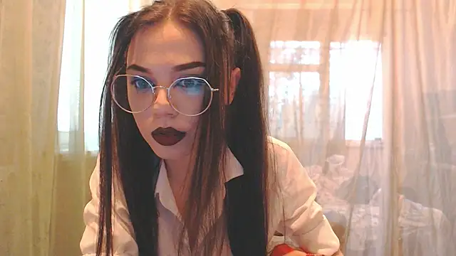 Lady Elsa Snow online show from 10/25/25, 01:07