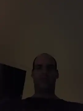 Snapshot of Pumbato chatting on 10/26/25, 12:27 Pumbato online show from 10/26/25, 12:27