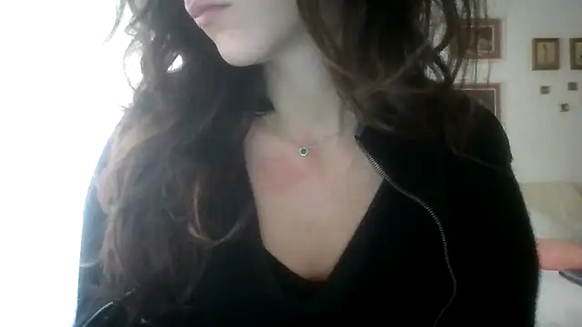 SuperValentina online show from 02/18/26, 09:27