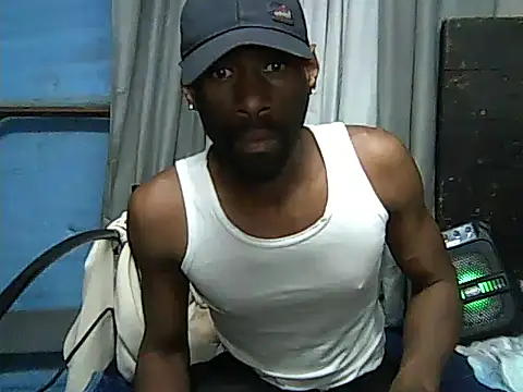 Snapshot of Toyboya6 chatting on 07/06/26, 03:25 Toyboya6 online show from 07/06/26, 03:25