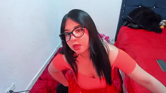 Lilith salvatoree online show from 10/29/25, 03:14