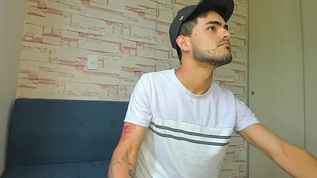 Snapshot of Master_King_Crazzy777 chatting on 10/12/25, 06:29 Master King Crazzy777 online show from 10/12/25, 06:29