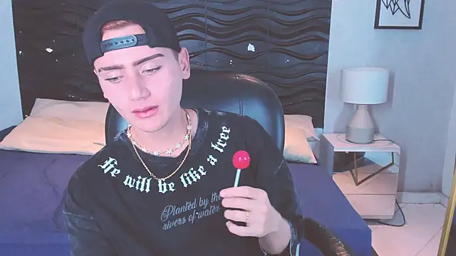 Alex Millerss online show from 12/18/25, 12:38