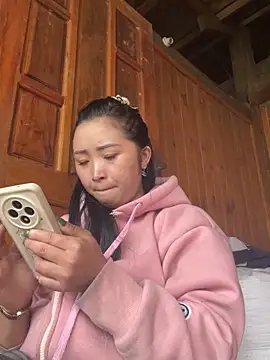 miemie-xx online show from 11/12/25, 01:39