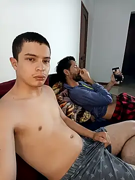 valentino2227 online show from 10/14/25, 02:12