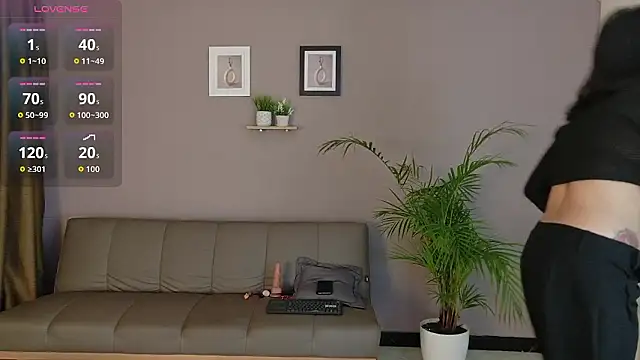 ZahraMilf online show from 01/13/26, 08:14