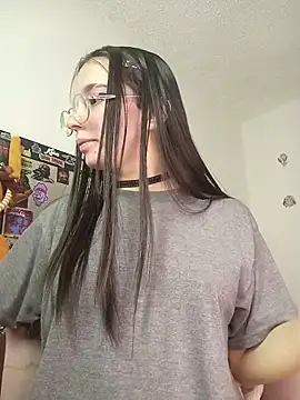 Snapshot of Brugmansia_ chatting on 03/21/26, 06:51 Brugmansia online show from 03/21/26, 06:51