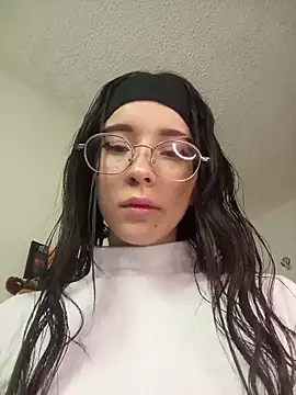 Snapshot of Brugmansia_ chatting on 03/22/26, 10:02 Brugmansia online show from 03/22/26, 10:02