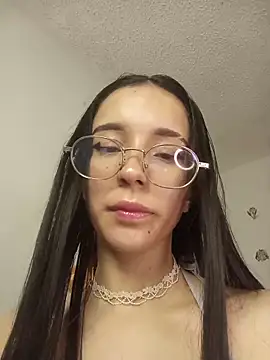 Snapshot of Brugmansia_ chatting on 03/31/26, 02:24 Brugmansia online show from 03/31/26, 02:24