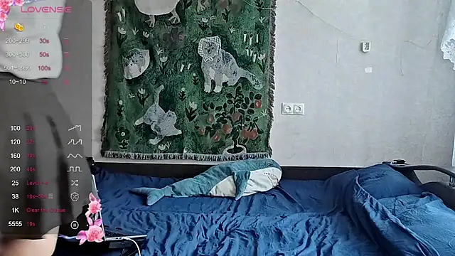 MiaLovelyOne online show from 02/09/26, 11:47