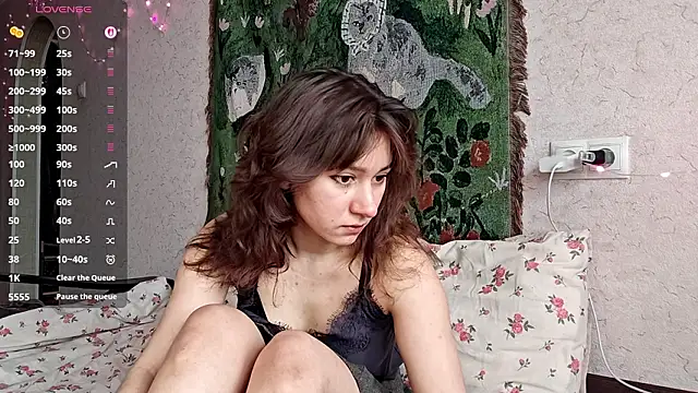 Snapshot of MiaLovelyOne chatting on 03/22/26, 07:45 MiaLovelyOne online show from 03/22/26, 07:45