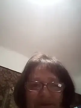 Snapshot of MilaCold5443 chatting on 03/21/26, 10:24 MilaCold5443 online show from 03/21/26, 10:24