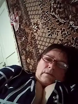 Snapshot of MilaCold5443 chatting on 03/27/26, 03:34 MilaCold5443 online show from 03/27/26, 03:34