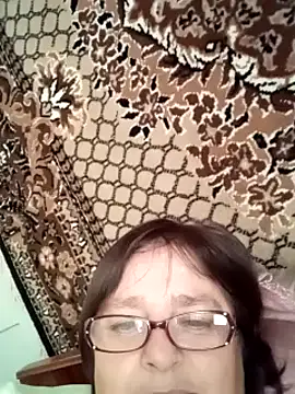 Snapshot of MilaCold5443 chatting on 04/05/26, 11:18 MilaCold5443 online show from 04/05/26, 11:18