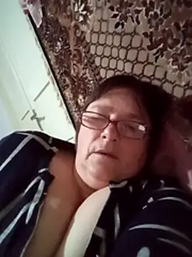 Snapshot of MilaCold5443 chatting on 04/06/26, 04:46 MilaCold5443 online show from 04/06/26, 04:46