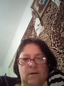 Snapshot of MilaCold5443 chatting on 04/18/26, 05:00 MilaCold5443 online show from 04/18/26, 05:00