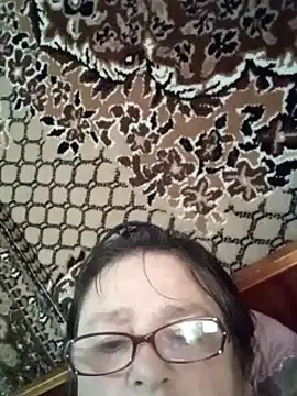Snapshot of MilaCold5443 chatting on 04/25/26, 01:41 MilaCold5443 online show from 04/25/26, 01:41