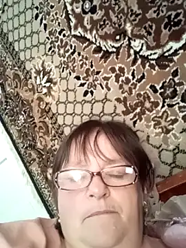 Snapshot of MilaCold5443 chatting on 04/27/26, 11:41 MilaCold5443 online show from 04/27/26, 11:41